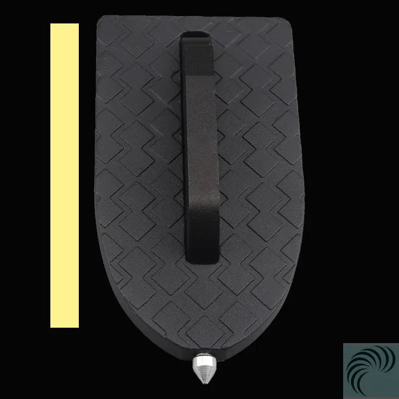 Marchepied de porte de voiture pliable, c'est aussi un marteau de sécurité ! LeRameauShop